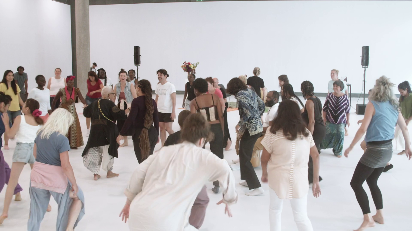L’Antech: Wine yu Bottom. Lift up yu Chest and Pointe yu Tuoz, Movement Lecture, Dance Workshop mit L’Antoinette Stines (Thumbnail)