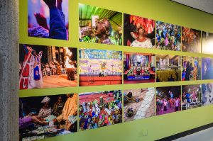 Andrew Esiebo,&nbsp;Expression of Faith: Pentecostalism&rsquo;s Energy and Resilience Across Borders (2006&ndash;2017), Fotoserie, Ma&szlig;e variabel
