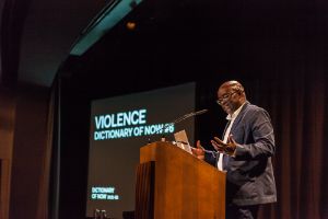 Achille Mbembe. Wörterbuch der Gegenwart #6: Taiye Selasi, David Theo Goldberg und Achille Mbembe – GEWALT