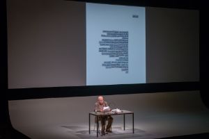 Ahmad Beydoun. Nicht-akademischer Vortrag, 06.10.2017

Why Are We Here Now?
How Close Could We Get to the Light and Survive?
Kuratiert von Rabih Mroué