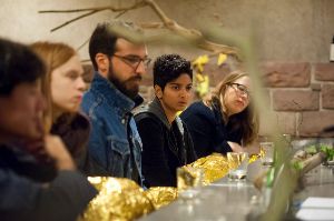 Das Anthropozän-Projekt | Ein Bericht - Eröffnung. Tea Garden
A Matter Theater
