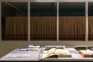 Das Anthropozän-Projekt | Ein Bericht. Anthropocene Observatory: # 4 The Dark Abyss of Time. Ein Projekt von Armin Linke, Territorial Agency (Ann-Sofi Rönnskog und John Palmesino) und Anselm Franke, 17.10.-08.12.2014, Ausstellungsansicht