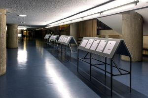 Das Anthropozän-Projekt | Ein Bericht. The Otolith Group: Medium Earth, 17.10.-08.12.2014, Ausstellungsansicht