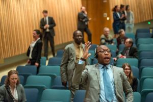 Former West. Dokumente, Konstellationen, Ausblicke