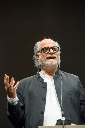 Former West. Dokumente, Konstellationen, Ausblicke