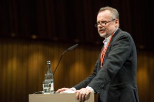 Former West. Dokumente, Konstellationen, Ausblicke