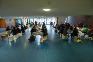 Former West. Dokumente, Konstellationen, Ausblicke