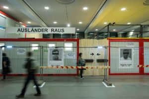 Former West. Dokumente, Konstellationen, Ausblicke