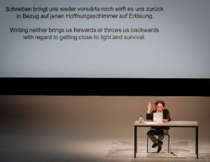 Hoda Barakat. Nicht-akademischer Vortrag, 06.10.2017

Why Are We Here Now?
How Close Could We Get to the Light and Survive?
Kuratiert von Rabih Mroué