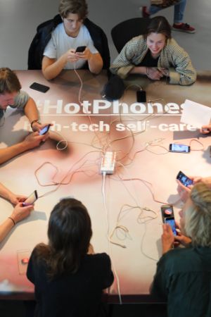 Hot Phones. Körper lesen!
Performances, Diskurs, Workshops, 14.09.2019