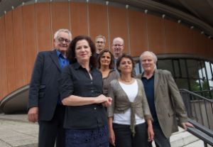 Internationaler Literaturpreis 2014. Die Jury 2014 (v.l.n.r.): Egon Ammann, Sabine Peschel, Jörg Plath, Iris Radisch, Kersten Knipp, Leila Chammaa, Hans Christoph Buch