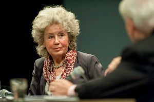 Stadt - Religion - Kapitalismus. Angelika Neuwirth