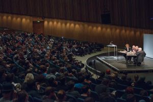 Stadt - Religion - Kapitalismus