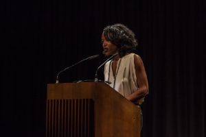 Taiye Selasi. Wörterbuch der Gegenwart #6: Taiye Selasi, David Theo Goldberg und Achille Mbembe – GEWALT
11.05.2017