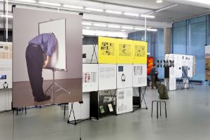 The Whole Earth. Kalifornien und das Verschwinden des Außen. Ausstellungsansicht