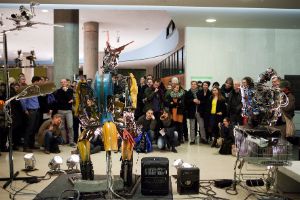 Unmenschliche Musik. Compositions by Machines, by Animals and by Accident