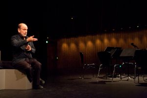 Unmenschliche Musik. Compositions by Machines, by Animals and by Accident