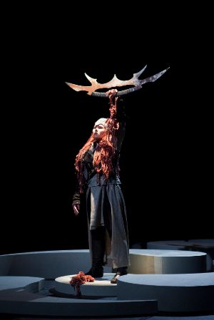 Unmenschliche Musik. Compositions by Machines, by Animals and by Accident