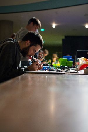 Worldtronics 2012. Electronica Surprise