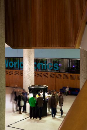 Worldtronics 2012. Electronica Surprise