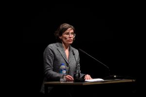 Zivilgesellschaft 4.0 – Geflüchtete und digitale Selbstorganisation. Brigitta Kuster (Künstlerin, Kulturproduzentin, Autorin)