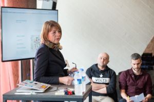 Zivilgesellschaft 4.0 – Geflüchtete und digitale Selbstorganisation. Eva Stein (HKW)